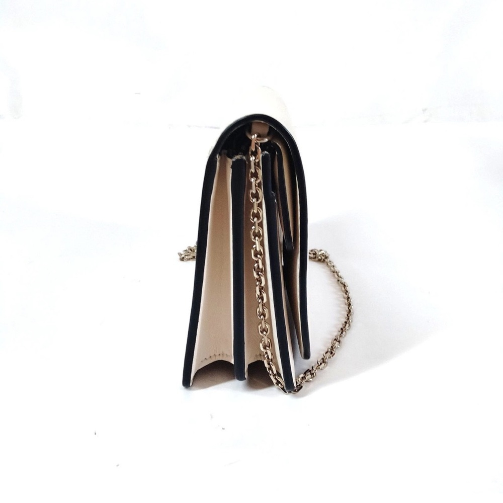 Valentino Garavani White Calf Leather Chain crossbody Bag - Picture 4 of 9